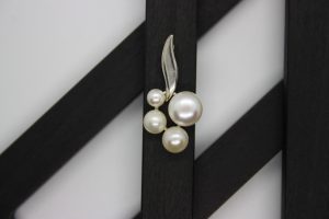 Pakabukas "Perlų kekė"