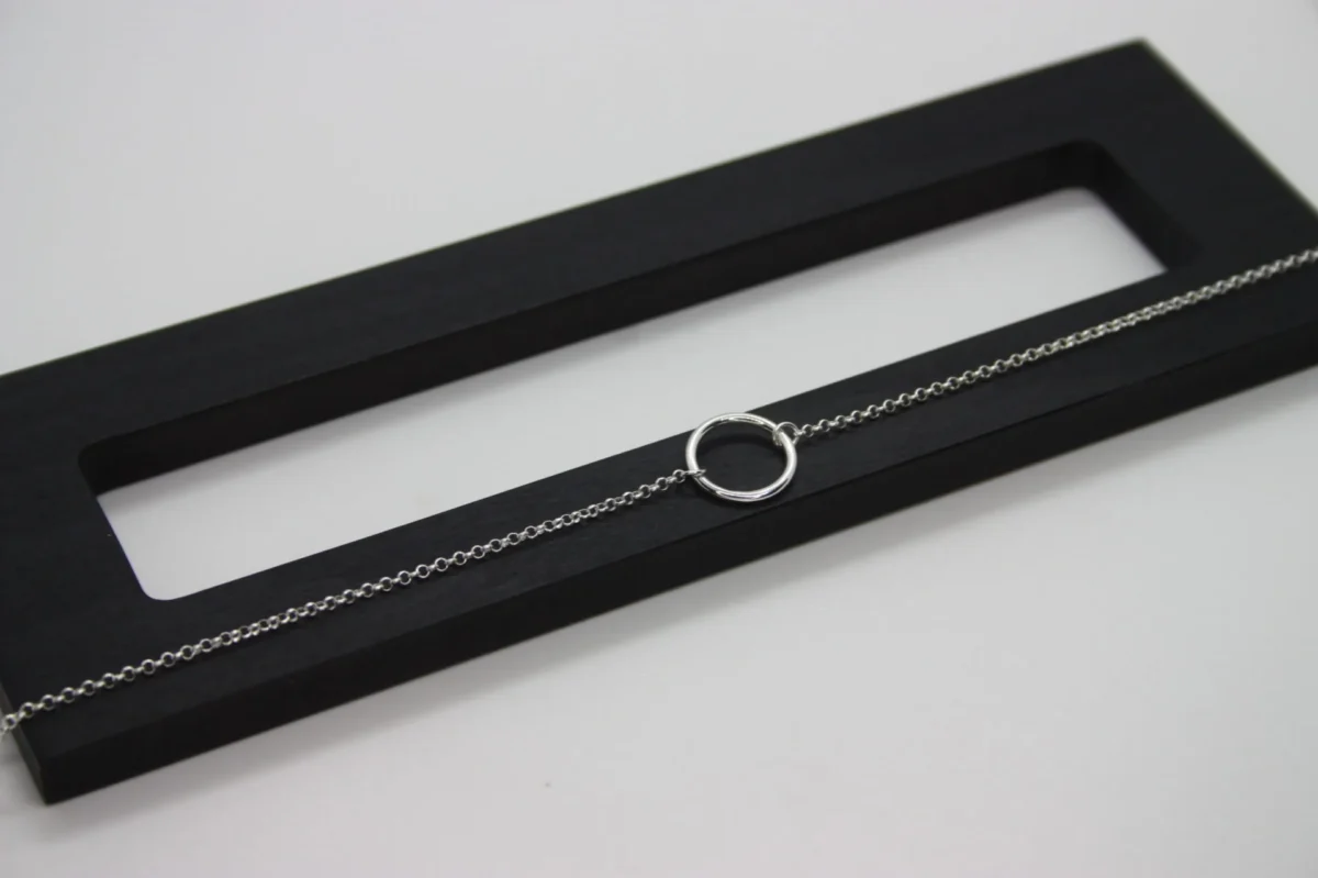 Chain - Image 1