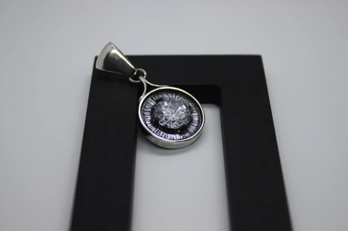Pendant - Image 2