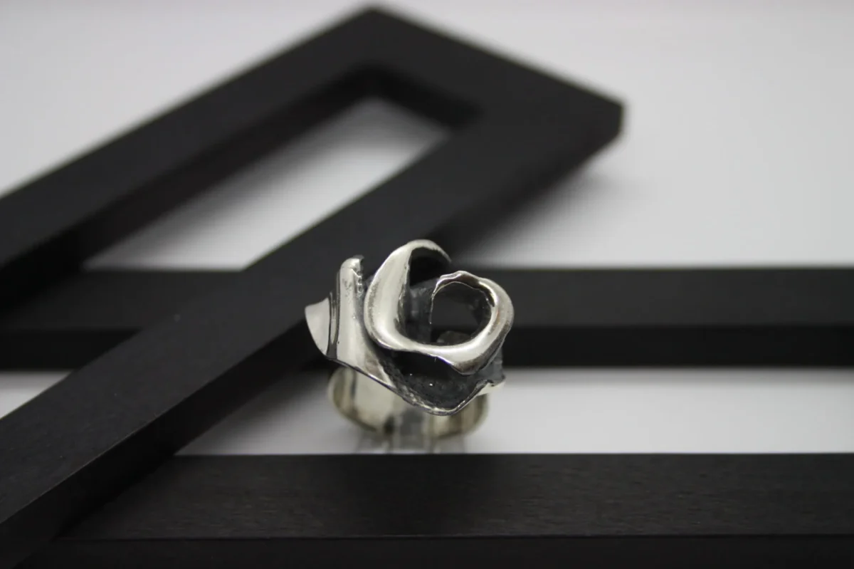 Ring - Image 1