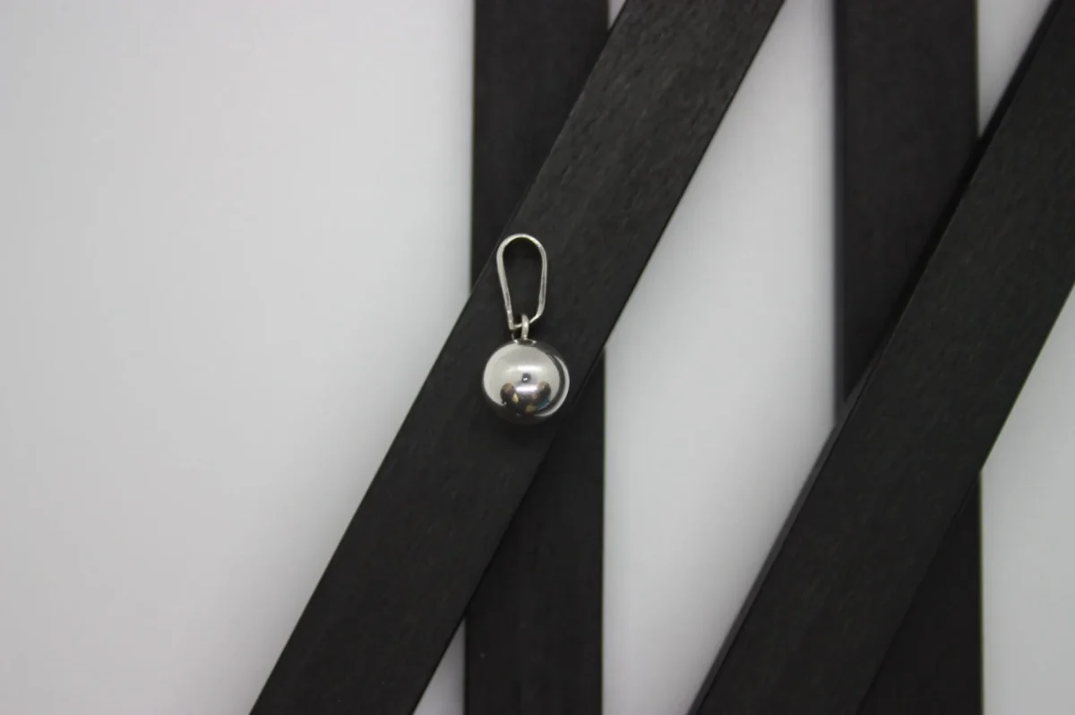Pendant - Image 1
