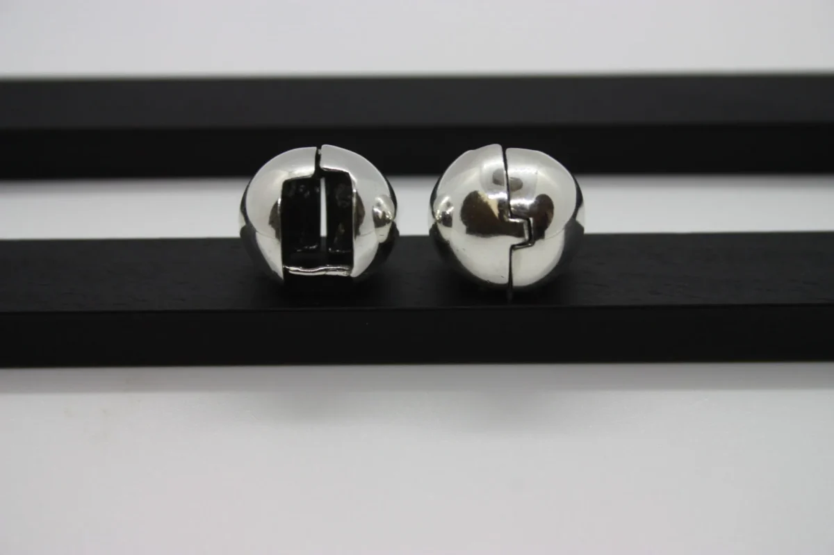 Earrings - Image 3