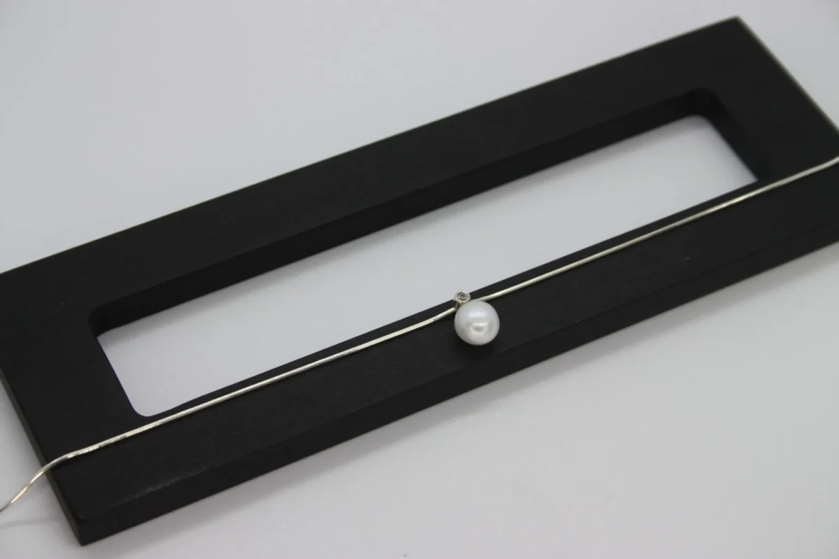 IMG_4705 Neckless - Image 1