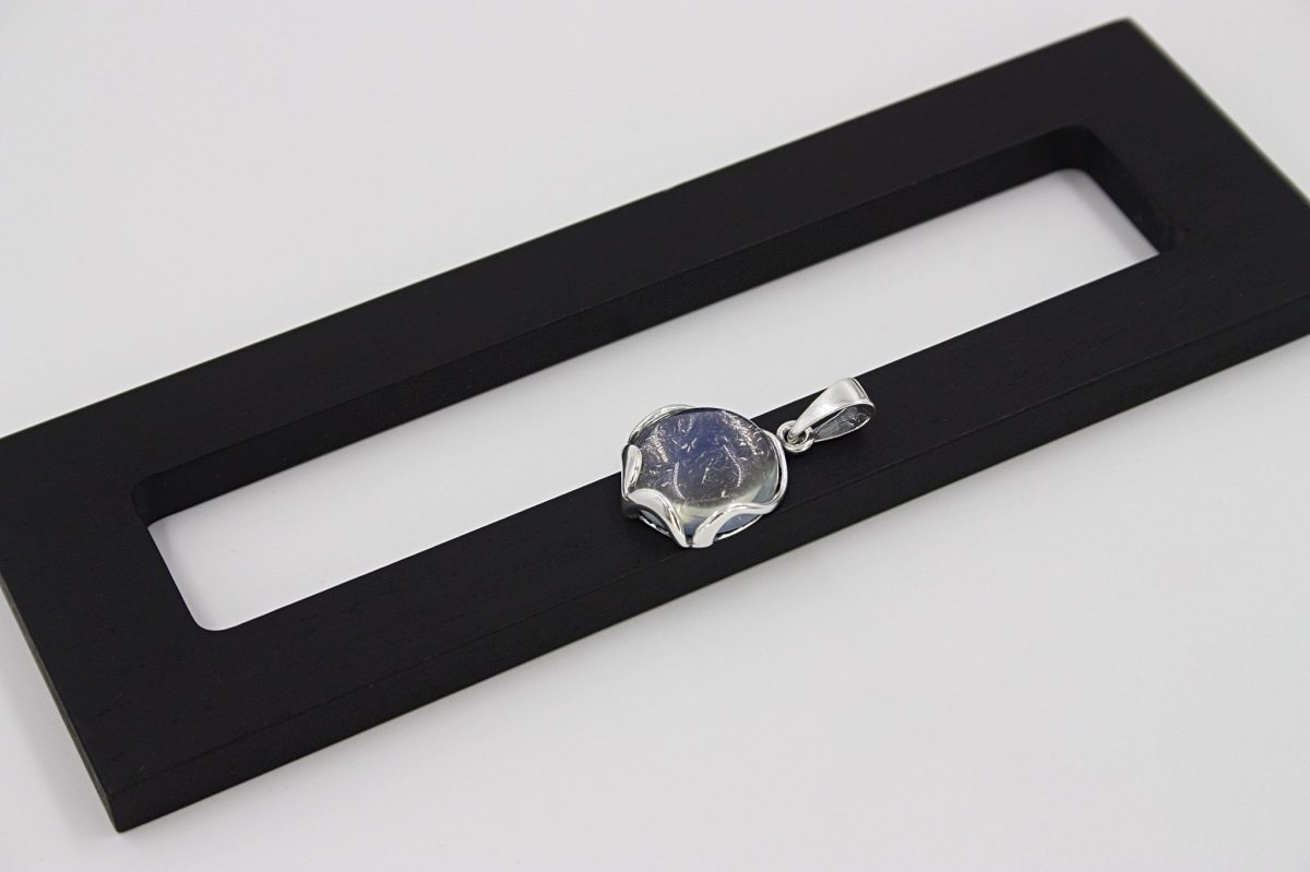 Pakabukas "Mėnulio akmuo" - Image 1