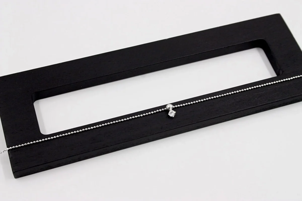 Kaklo papuošalas "Mini" (baltas) - Image 1