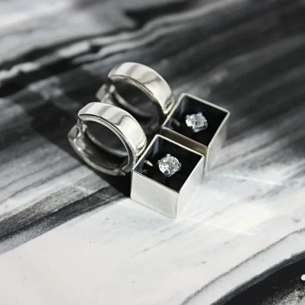 Earrings "Kubas su akimi"