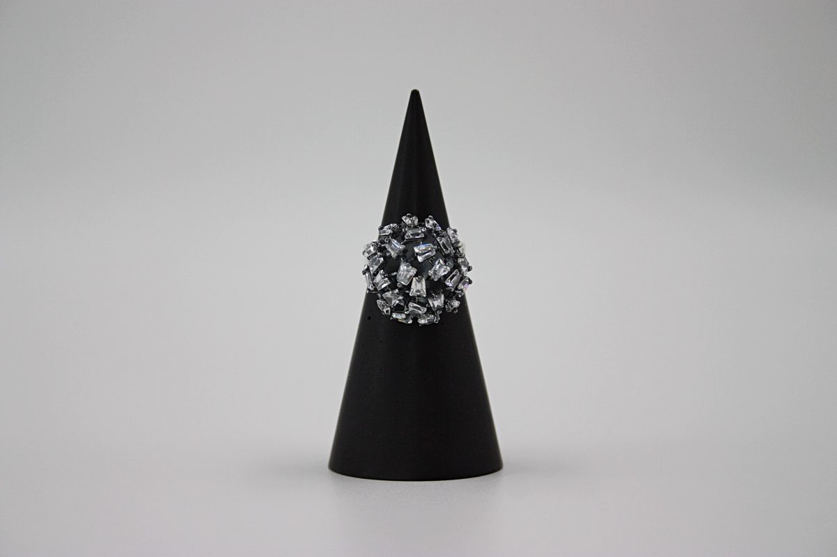 Sidabriniai papuošalai. Diaura juvelyrika. Rankų darbo papuošalai.