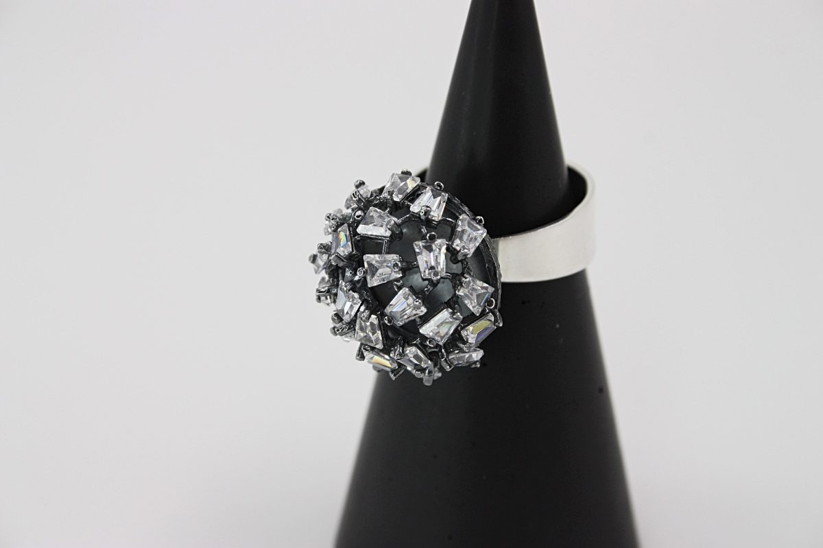 Sidabriniai papuošalai. Diaura juvelyrika. Rankų darbo papuošalai.