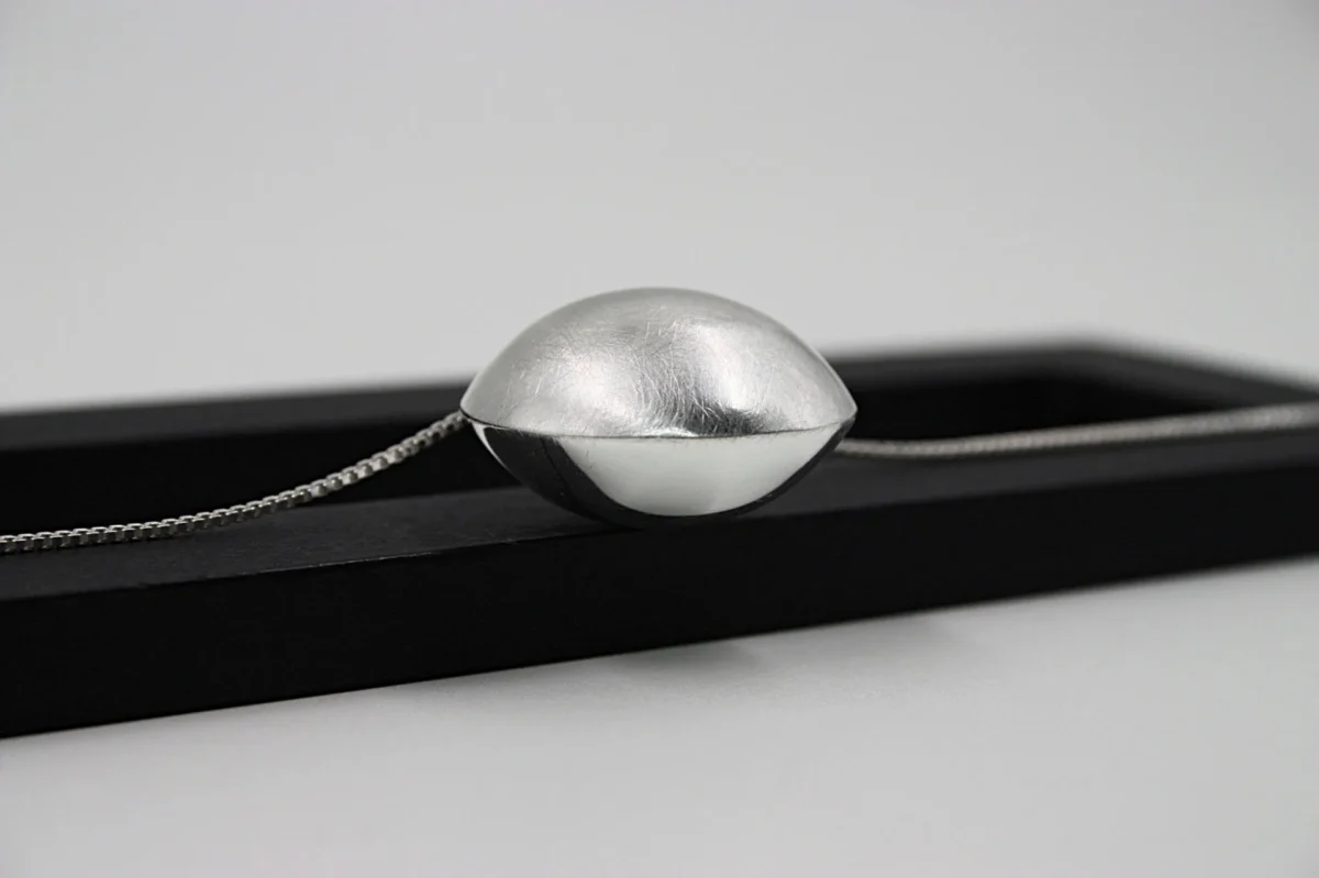 Kaklo papuošalas "Burbulas du viename" - Image 4