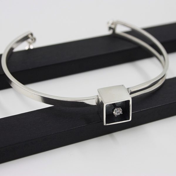 Apyrankė "Kubas su akimi"