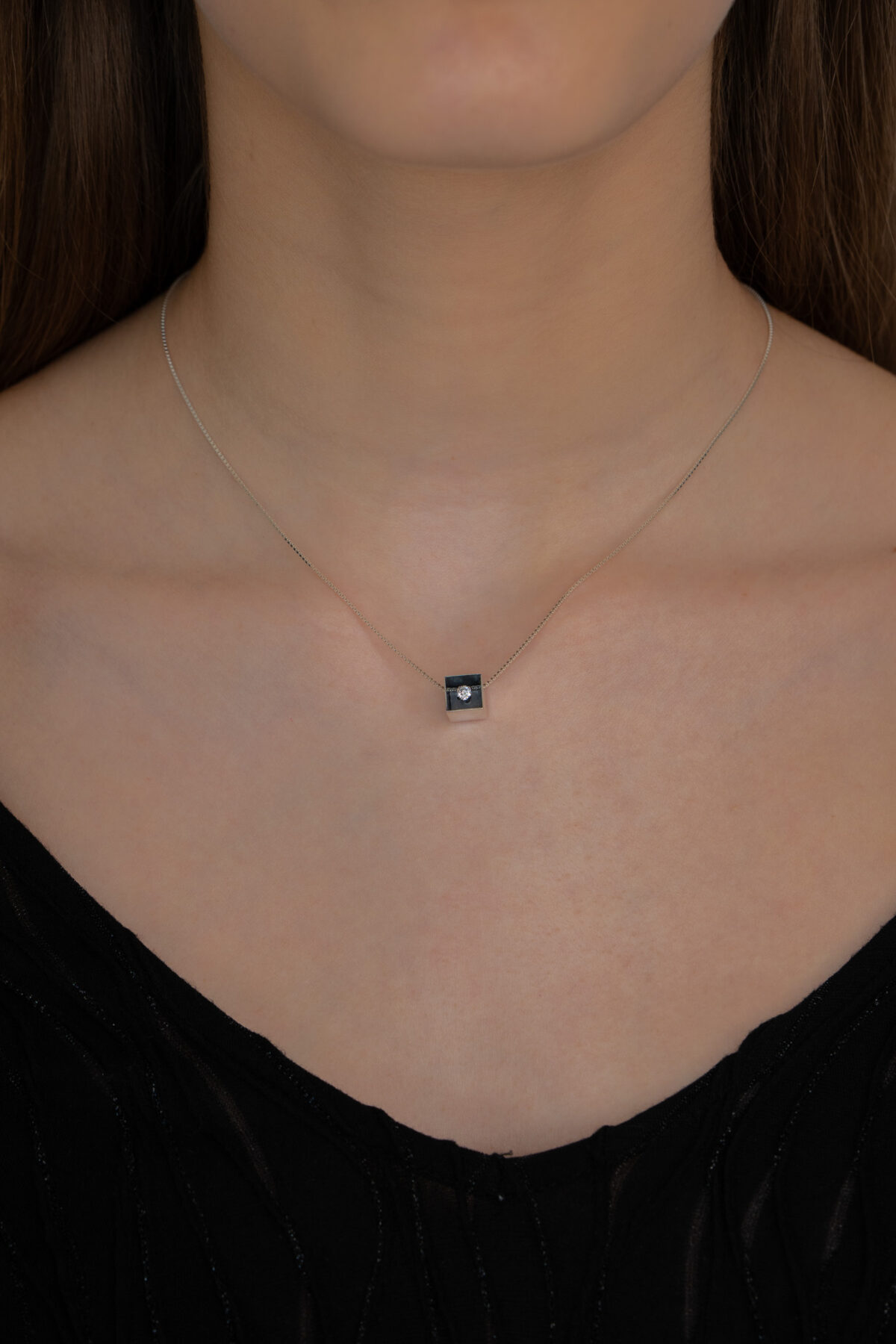 Kaklo papuošalas "Kubas su akimi" - Image 3